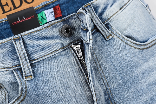 ブランドジーンズ内部構造